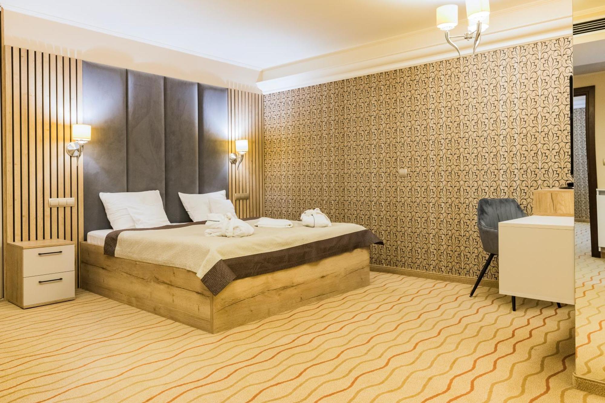 Malinowy Dwor Hotel Medical Spa Сверадув-Здруй Экстерьер фото